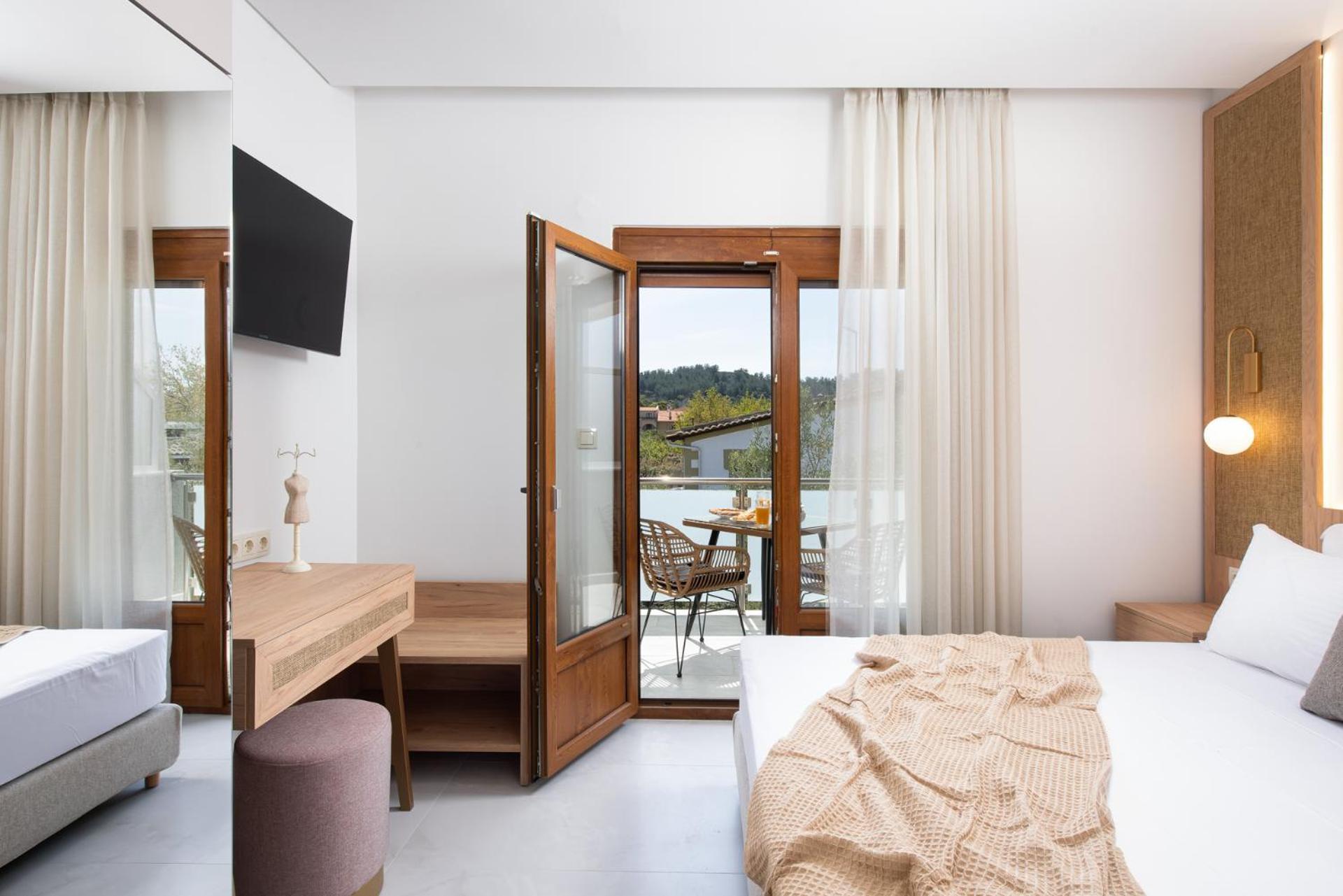 Opalium Beach Front Suites Potos Ngoại thất bức ảnh